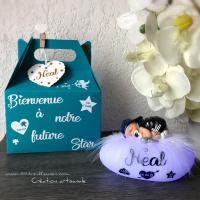 Personalized and Original Baby Boy Birth Gift - Artisanal Lamp