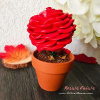 Fleur éternelle - la rose rouge - fait main - cadeau à personnaliser - plante originale