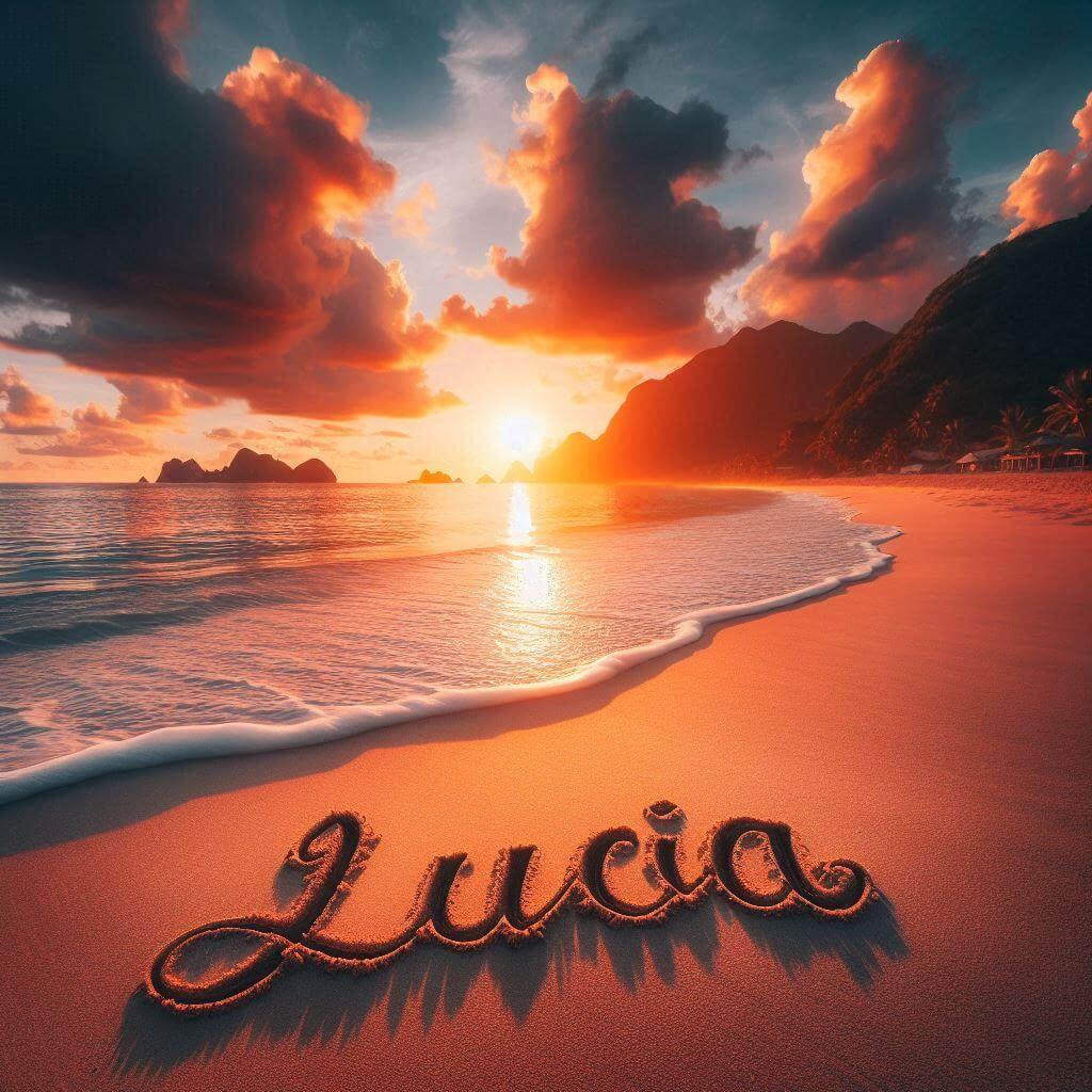 Le prenom lucia ecrit sur le sable coucher de soleil 1