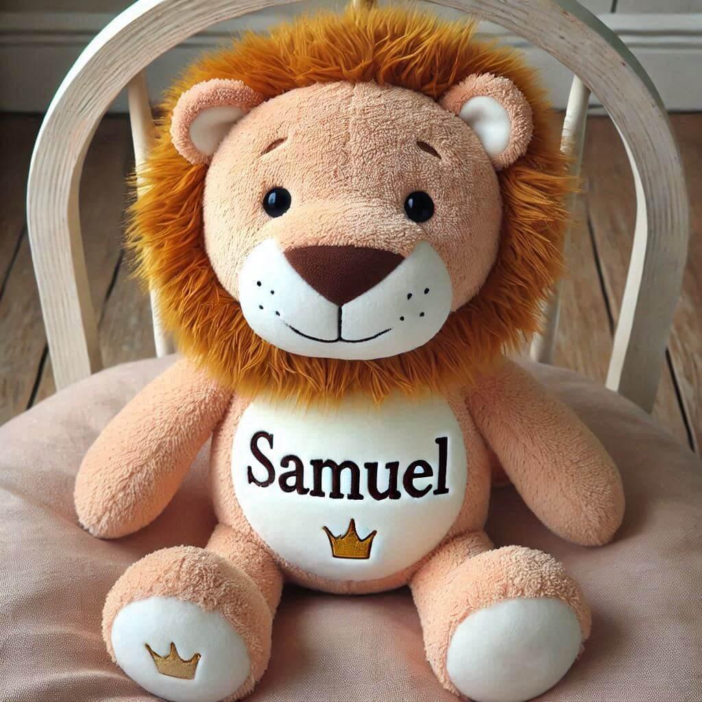 Le prenom samuel ecrit sur une peluche lion 1